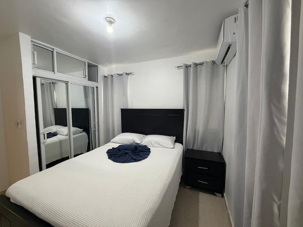 Imagen de la habitación del Hotel Amueblado. Foto 3