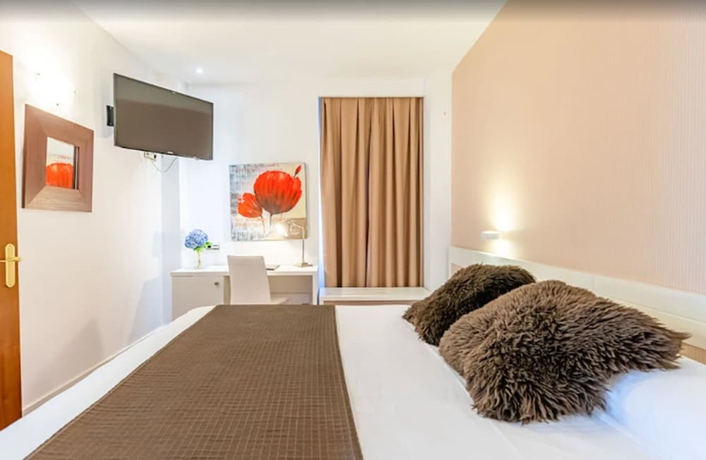 Imagen de la habitación del Hotel Amura Alcobendas. Foto 8