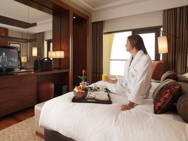 Imagen de la habitación del Hotel Amwaj Rotana-Jumeirah Beach. Foto 29