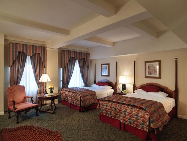 Imagen de la habitación del Hotel Amway Grand Plaza, Curio Collection By Hilton. Foto 4