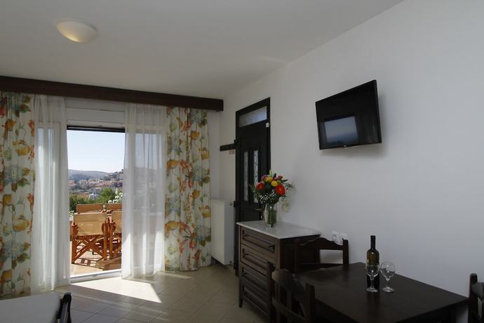 Imagen de la habitación del Hotel Amygdalies Apartments. Foto 10