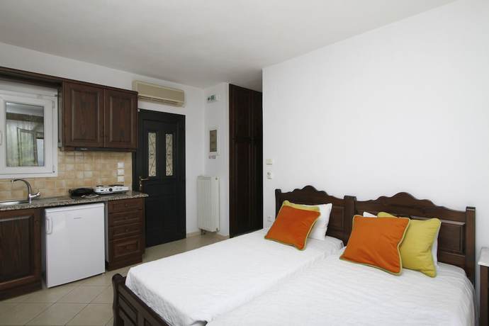 Imagen de la habitación del Hotel Amygdalies Apartments. Foto 18