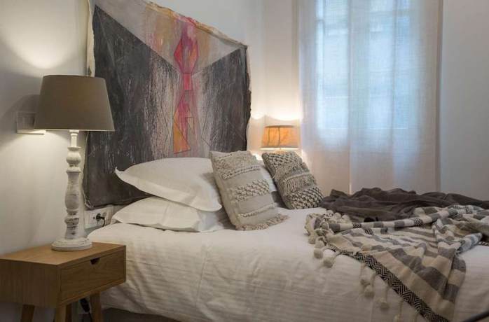Imagen de la habitación del Hotel Amymone Suites. Foto 6