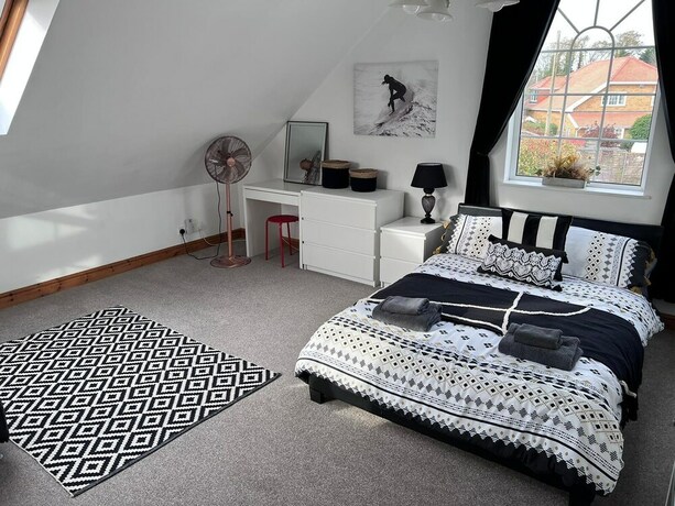 Imagen general del Hotel An Amazing Large 7-bed House in Porthcawl. Foto 18