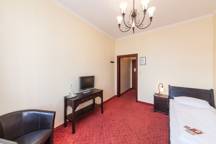 Imagen de la habitación del Hotel An Der Oper, Dusseldorf. Foto 5