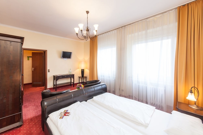 Imagen de la habitación del Hotel An Der Oper, Dusseldorf. Foto 17