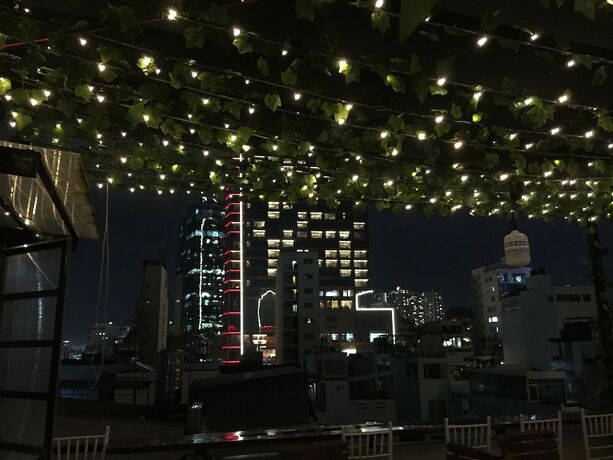 Imagen del bar/restaurante del Hotel An Nam Corner Sky. Foto 19