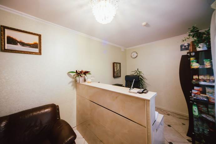 Imagen de los interiores del Hotel AnRi. Foto 18