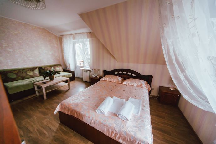 Imagen de la habitación del Hotel AnRi. Foto 15