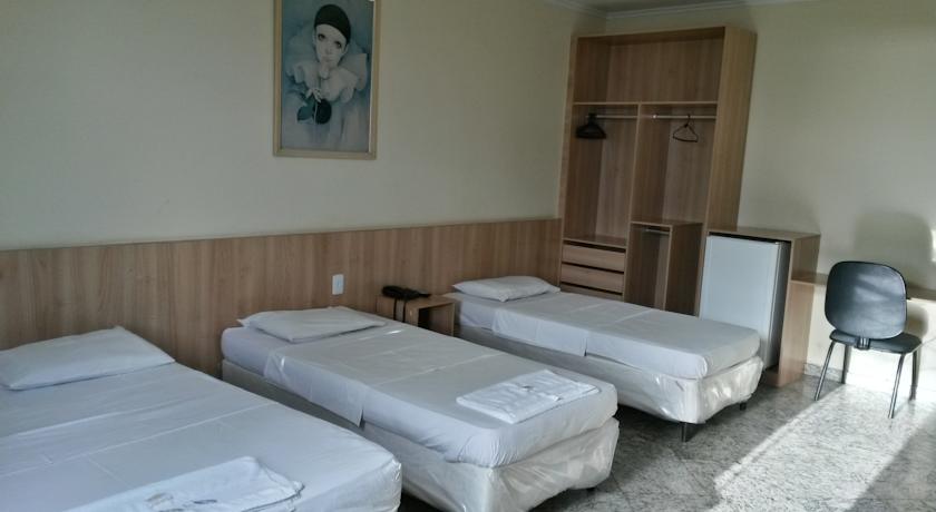 Imagen de la habitación del Hotel Ana Cassia. Foto 5