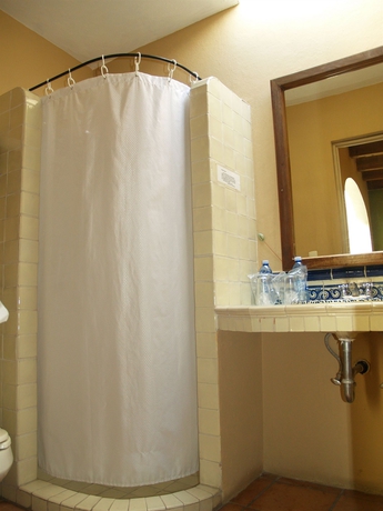 Imagen de la habitación del Hotel Ana Catalina and Suites. Foto 6