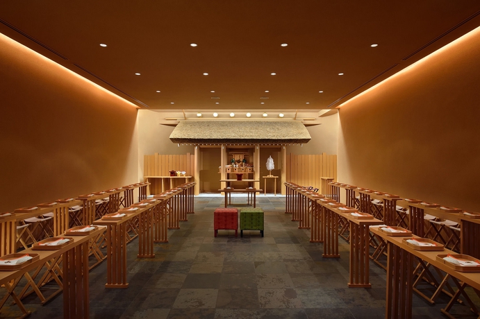 Imagen del bar/restaurante del Hotel Ana Crowne Plaza Grand Court Nagoya, An Ihg. Foto 1