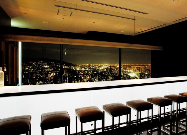 Imagen del bar/restaurante del Hotel Ana Crowne Plaza Kobe, An Ihg. Foto 6