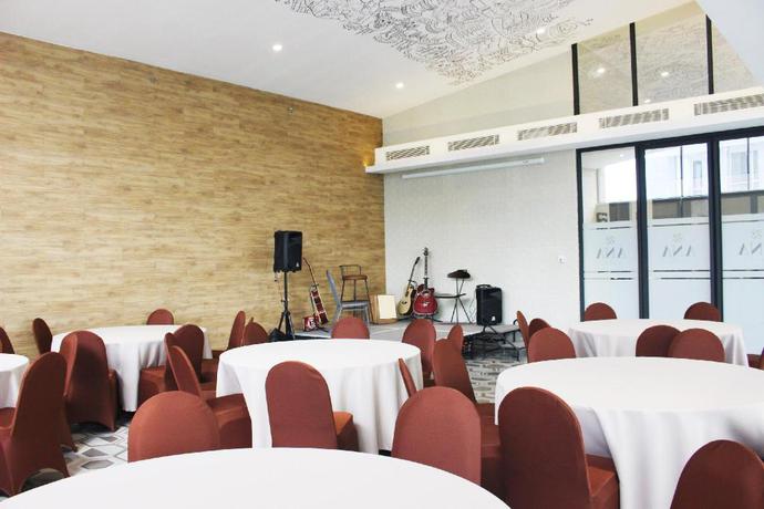 Imagen de los interiores del Hotel Ana Hotel Jakarta. Foto 6