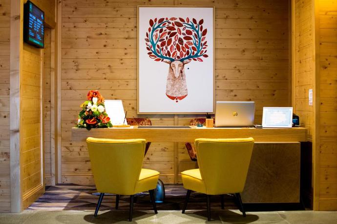 Imagen de los interiores del Hotel Ana Hotels Bradul Poiana Brasov. Foto 13