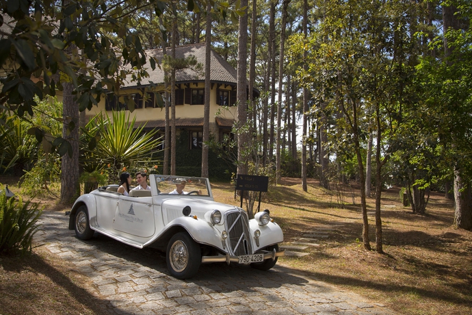 Imagen de los exteriores del Hotel Ana Mandara Villas Dalat Resort and Spa. Foto 11