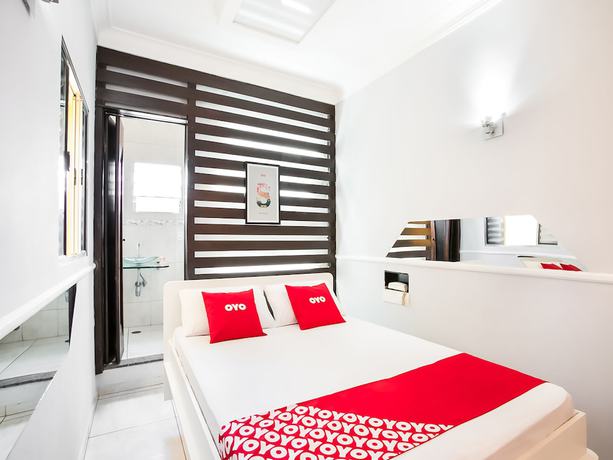 Imagen de la habitación del Hotel An&aacute;lia Franco. Foto 13