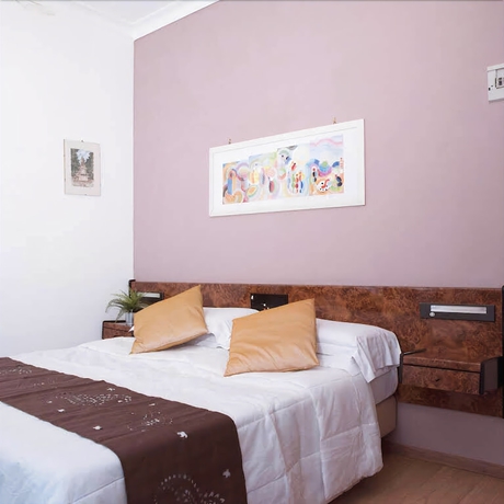 Imagen de la habitación del Hotel Anacapri, Roma. Foto 16