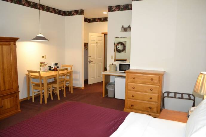 Imagen general del Hotel Anaco Bay Inn. Foto 11