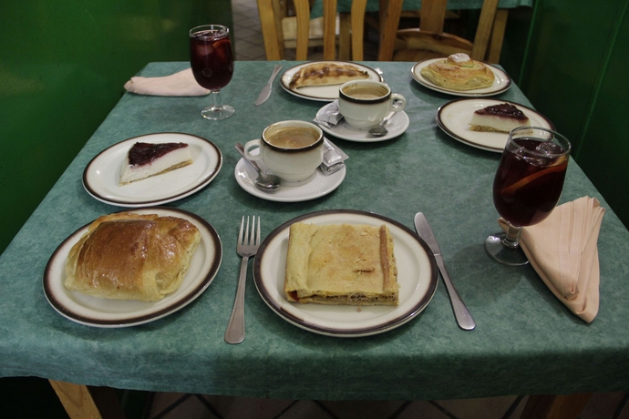 Imagen del bar/restaurante del Hotel Anaco. Foto 3