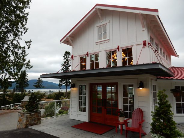 Imagen de los interiores del Hotel Anacortes Ship Harbor Inn. Foto 18
