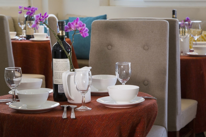 Imagen del bar/restaurante del Hotel Anada Serviced Apartments In Dalat. Foto 7