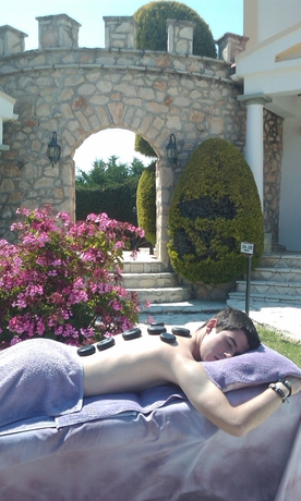 Imagen de los interiores del Hotel Anagenessis Village. Foto 7