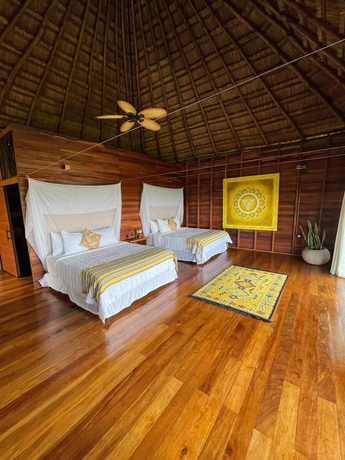 Imagen de la habitación del Hotel Anahari Centro Wellness. Foto 10
