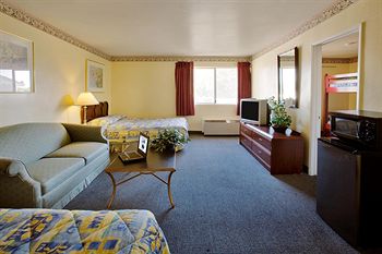Imagen general del Hotel Anaheim Astoria Inn & Suites. Foto 2