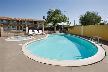 Imagen general del Hotel Anaheim Astoria Inn & Suites. Foto 7