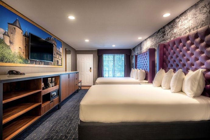 Imagen de la habitación del Hotel Anaheim Camelot Inn and Suites. Foto 4