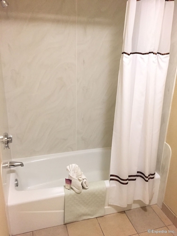 Imagen de la habitación del Hotel Anaheim Camelot Inn and Suites. Foto 10