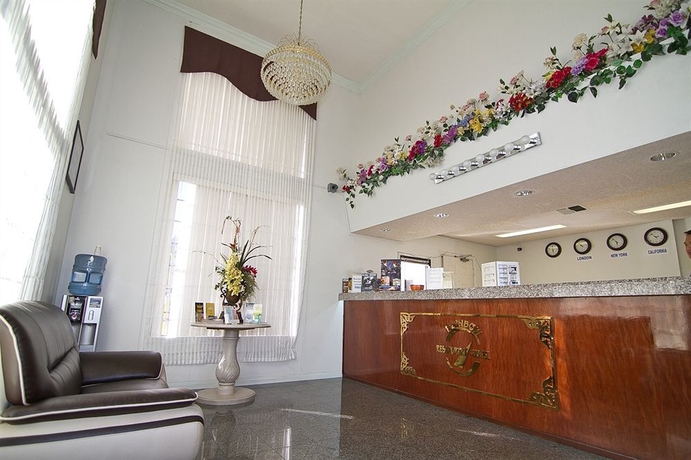 Imagen de los interiores del Hotel Anaheim Carriage Inn. Foto 15