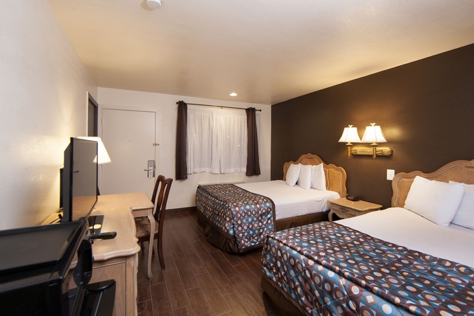 Imagen de la habitación del Hotel Anaheim Discovery Inn and Suites. Foto 11