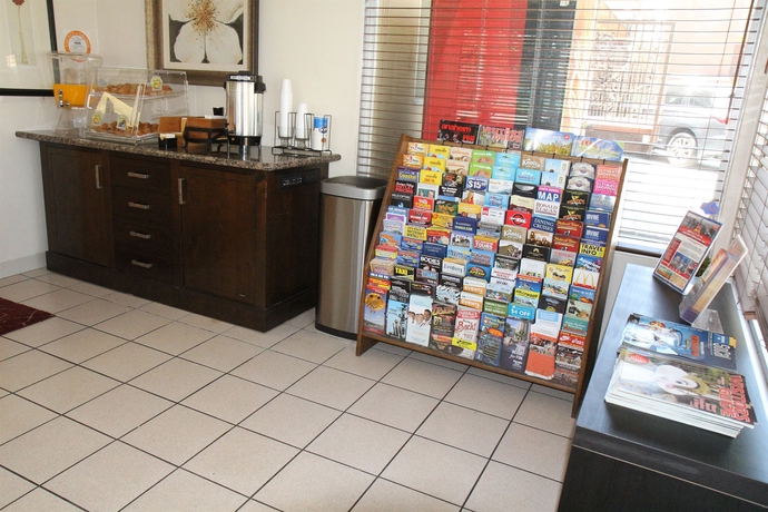 Imagen del bar/restaurante del Hotel Anaheim Maingate Inn. Foto 2