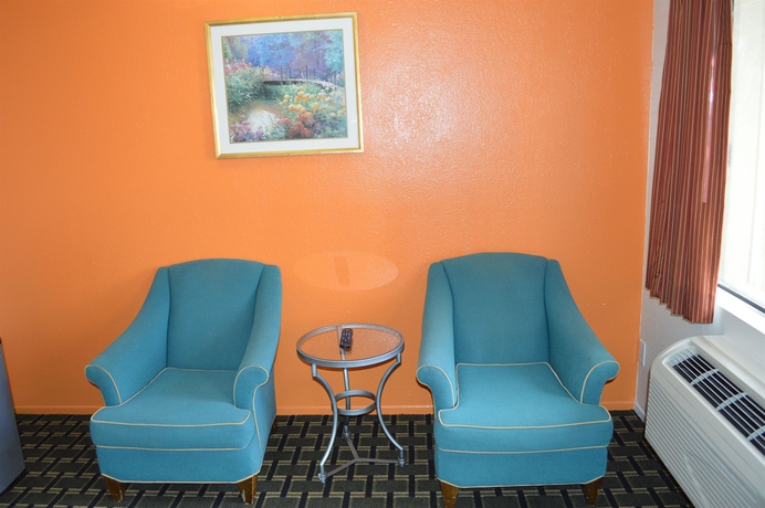 Imagen de los interiores del Hotel Anaheim National Inn. Foto 11