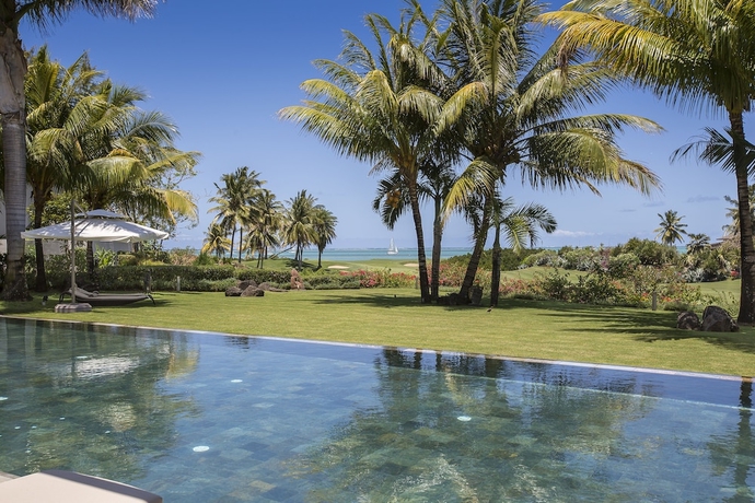 Imagen de la habitación del Hotel Anahita Golf and Spa Resort. Foto 16