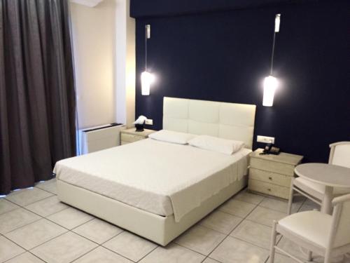 Imagen de la habitación del Hotel Anais, Katerini. Foto 5