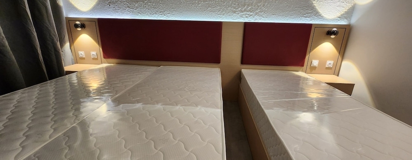 Imagen de la habitación del Hotel Anaïs Hôtel Bourges Nord Saint-Doulchard. Foto 8