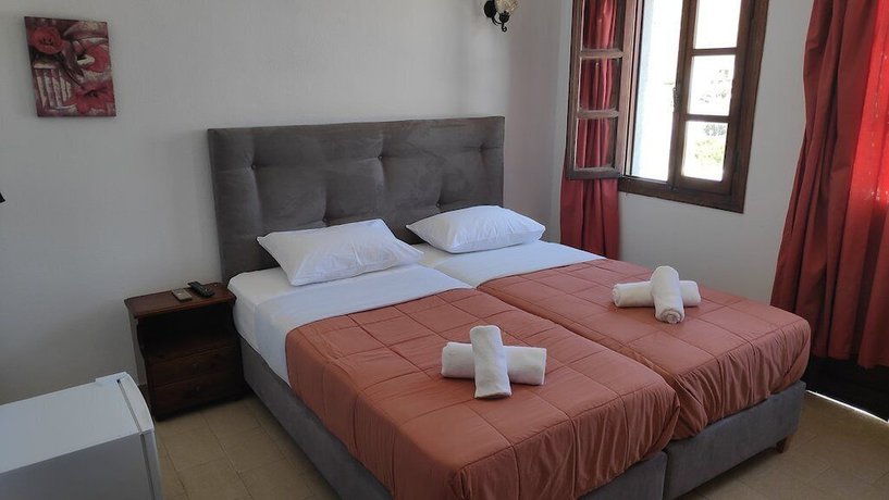 Imagen de la habitación del Hotel Anamar Patmos. Foto 9
