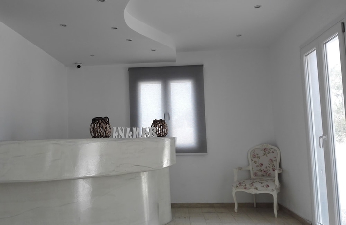 Imagen de los interiores del Hotel Anamar Santorini. Foto 11