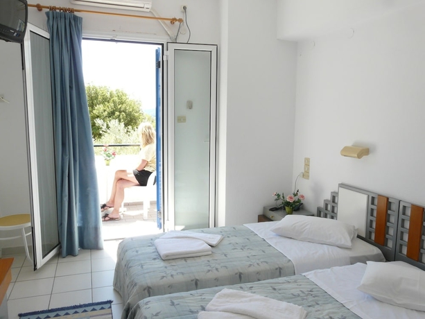 Imagen de la habitación del Hotel Anamar Skiathos. Foto 2