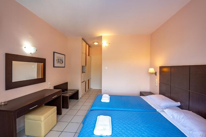 Imagen de la habitación del Hotel Anamar Skiathos. Foto 6