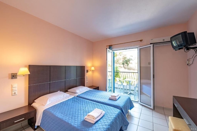 Imagen de la habitación del Hotel Anamar Skiathos. Foto 8