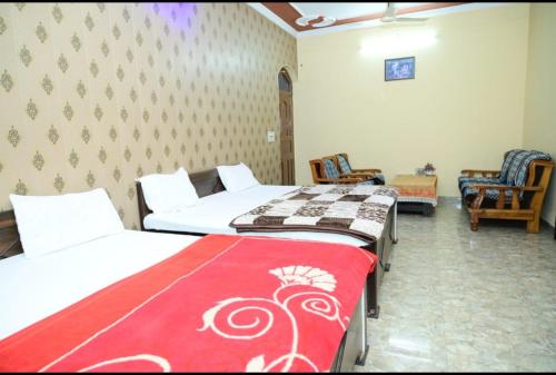 Imagen de la habitación del Hotel Anamika Palace Ayodhya. Foto 18
