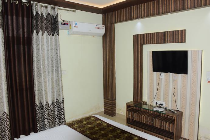 Imagen de la habitación del Hotel Anamsa Residency. Foto 6