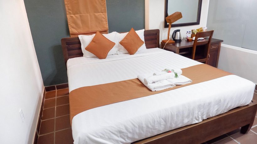 Imagen de la habitación del Hotel Ananas Family. Foto 19