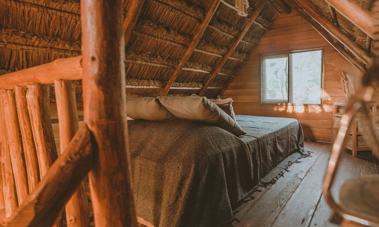 Imagen de la habitación del Hotel Anand Ecoaldea. Foto 11