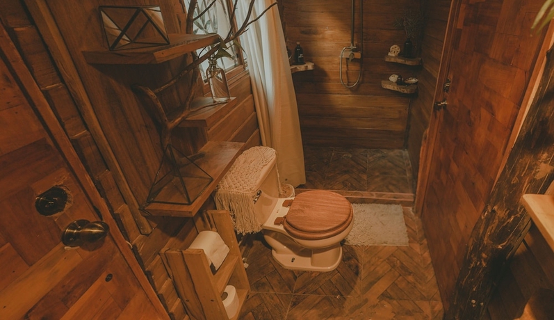 Imagen de la habitación del Hotel Anand Ecoaldea. Foto 13