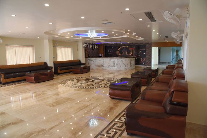 Imagen de los interiores del Hotel Anand International. Foto 18